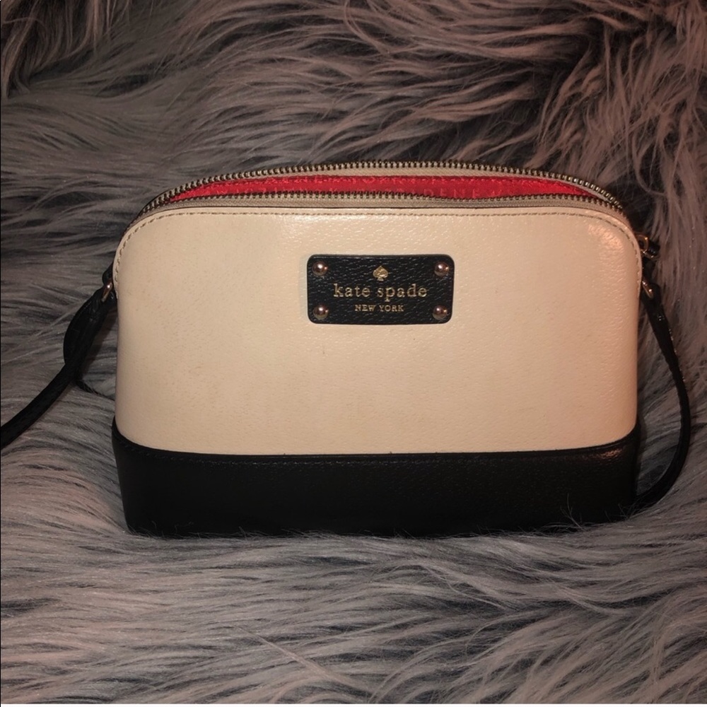Kate Spade Purse (repost, hold for buyer)